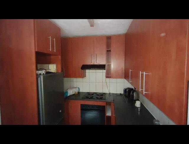 2 BEDROOM DUPLEX FOR SALE IN KEW